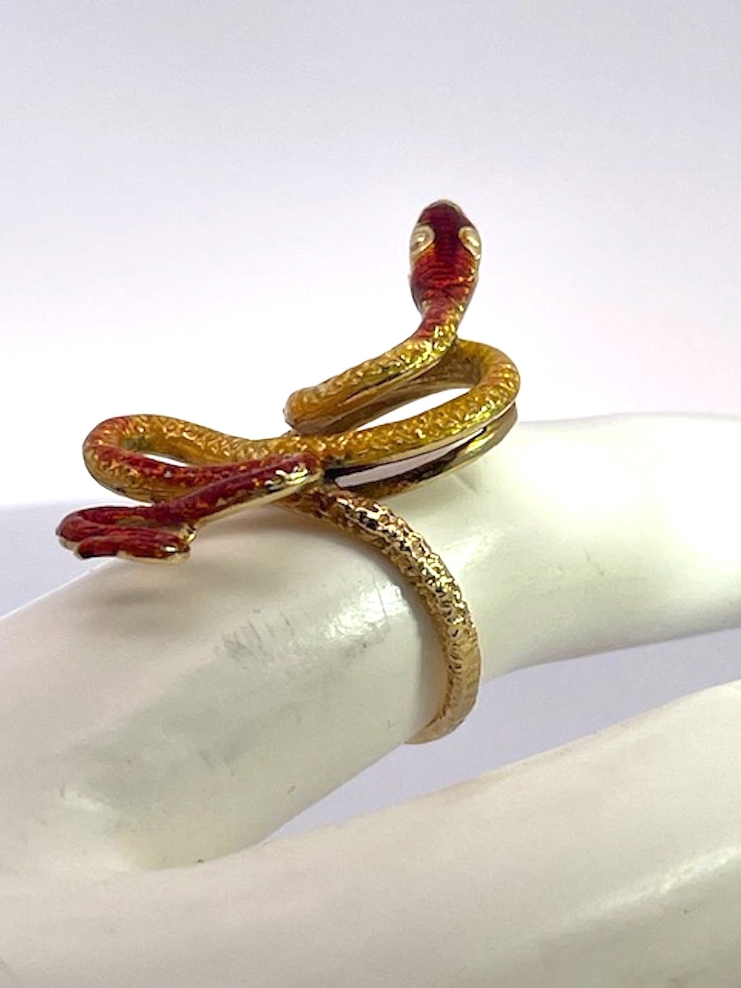 18K Enamel Snake Ring, Florence 1961 - Detail View 3 | Cris Notti Jewels