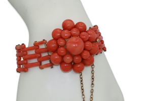 Vintage circa 1950 Coral Flower Bracelet - Fine Estate & Vintage Jewelry | Cris Notti Jewels