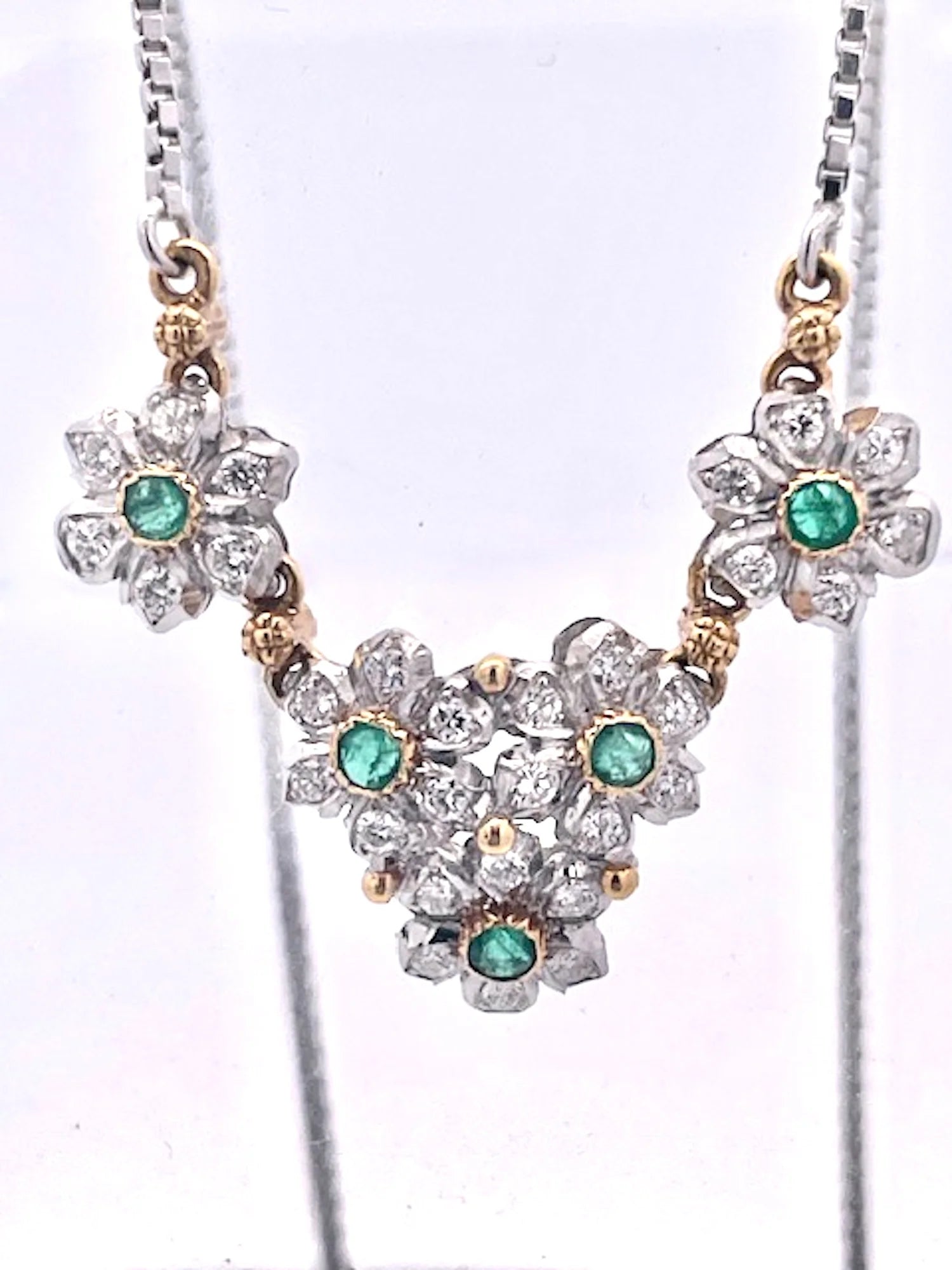 Buccellati Garland Necklace Emeralds Diamonds 18K - Detail View 3 | Cris Notti Jewels