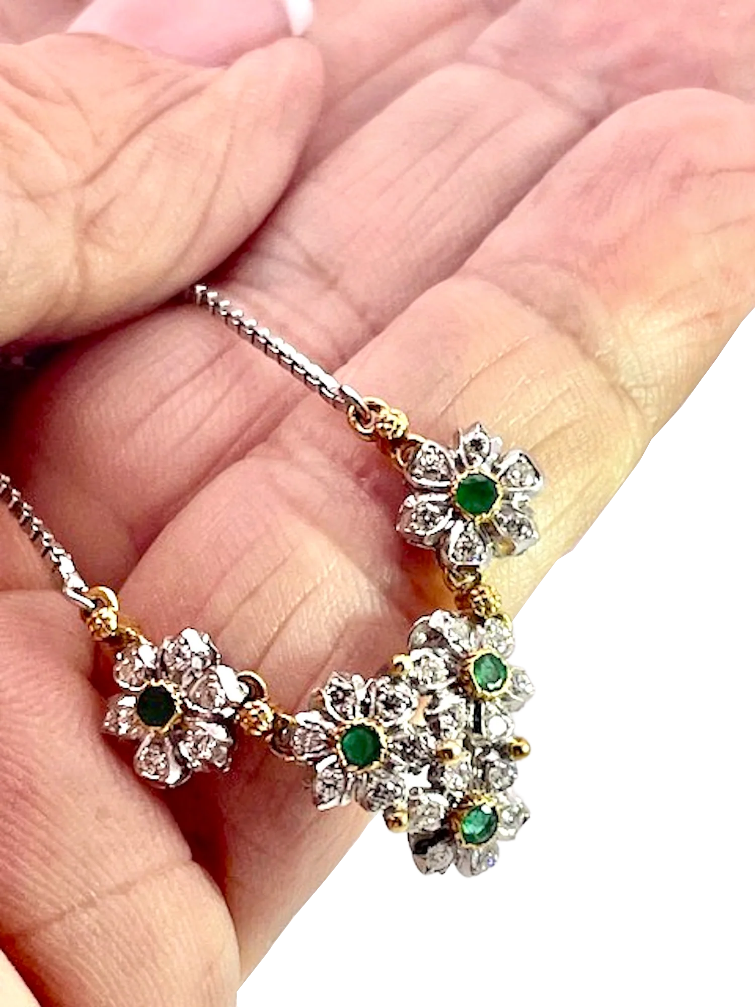 Buccellati Garland Necklace Emeralds Diamonds 18K - Detail View 4 | Cris Notti Jewels