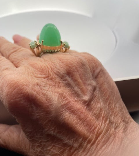 Chrysoprase Bullet Ring - Detail View 4 | Cris Notti Jewels