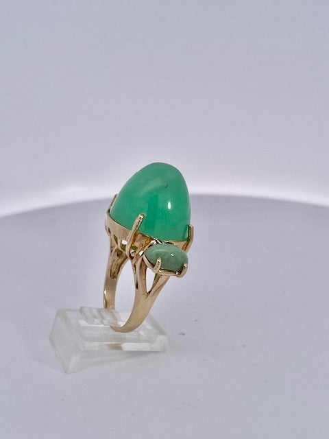 Chrysoprase Bullet Ring - Detail View 2 | Cris Notti Jewels