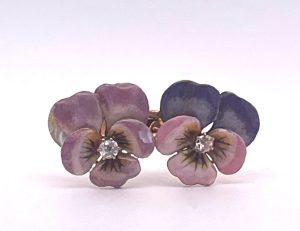 Antique 14K Yellow Gold Double Pansy Brooch with Diamonds, Circa 1960 - Fine Estate & Vintage Jewelry | Cris Notti Jewels