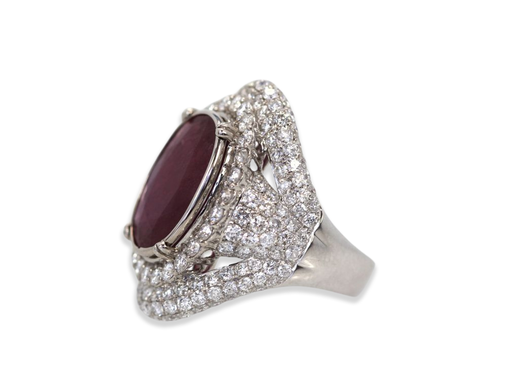 Ruby & Diamond Ring 18k White Gold - Detail View 5 | Cris Notti Jewels