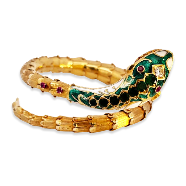 EXTRAORDINARY HEIRLOOMS